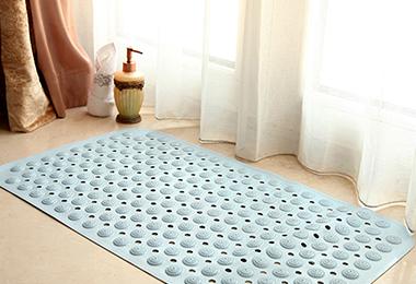 PVC Lawn Anti-Slip Bath Mats With Suction Cup